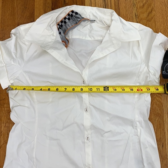 L.A.M.B by Gwen Stefani White Blouse BNWT - Picture 8 of 9